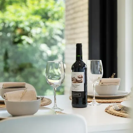 Sasea - Ground Floor With Garden Апартаменты Ньивпорт