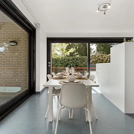 Sasea - Ground Floor With Garden Nieuwpoort