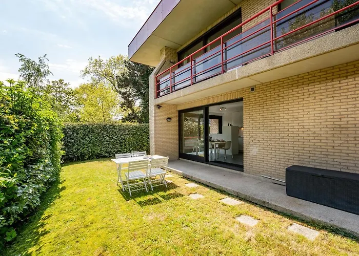 Sasea - Ground Floor With Garden 아파트 *